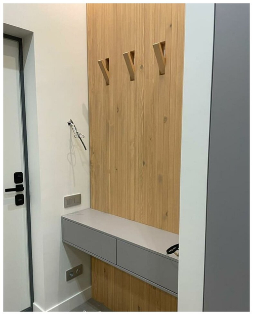 Мдф панель в шпоне Сосны с откидными крючками