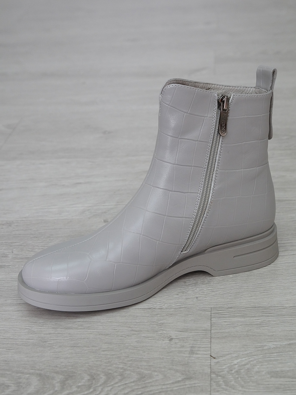 Ботинки женские зимние