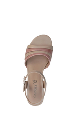 Босоножки из натуральной кожи Caprice