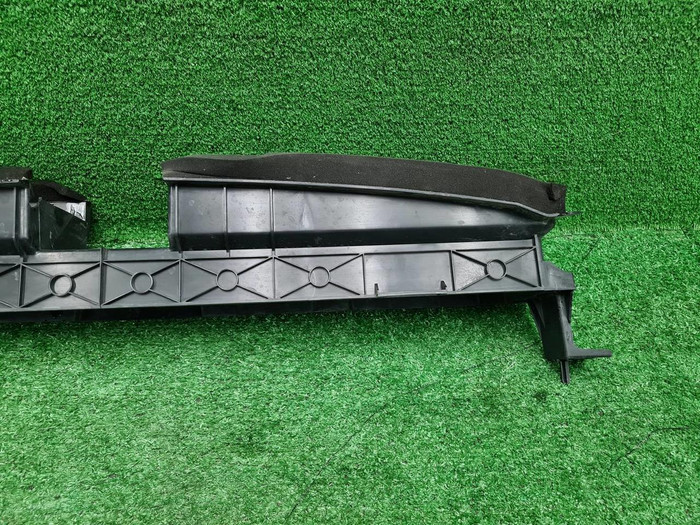 Воздуховод радиатора Voyah Free (2021-н.в.)