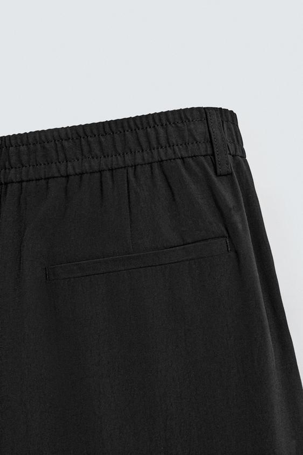 ZARA СТРУЯЩИЕСЯ БРЮКИ СО СКЛАДКАМИ, ЧЕРНЫЙ