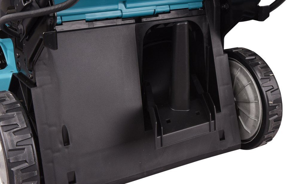 Газонокосилка аккум. LXT 2х18В, 860Вт, 53см, 70л, 2,5-5км/ч,4в1,XPT, (2xBL1850B, DC18SH) Makita DLM539CT2