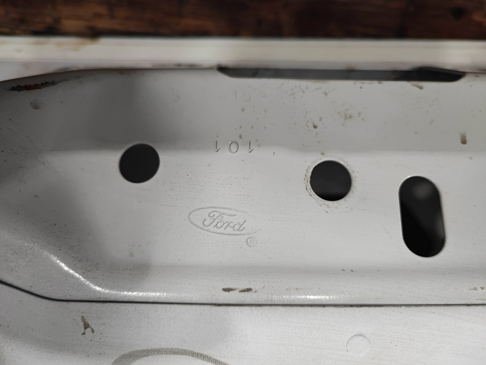 Крышка багажника Ford Kuga 2 (CBS) 16-19 Б/У Оригинал 2387360