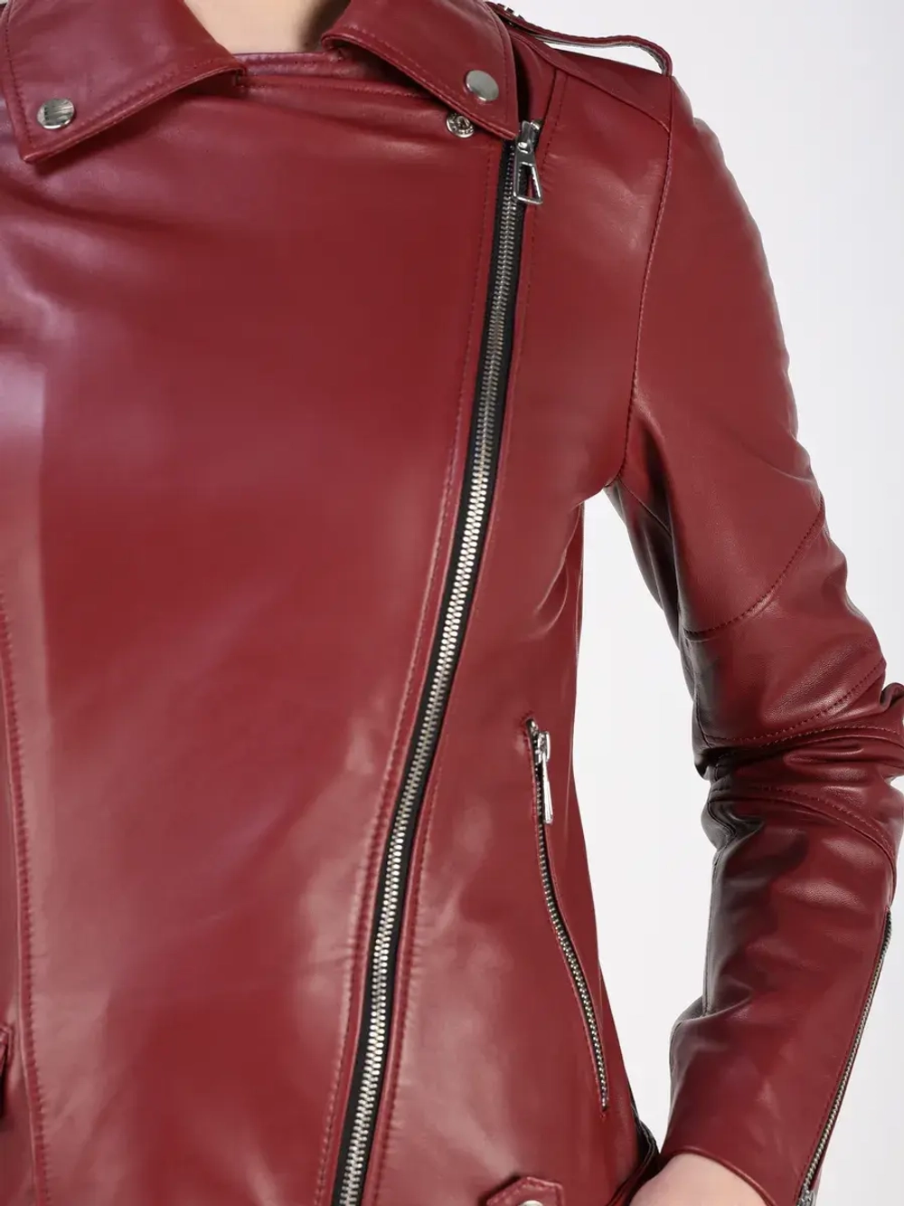 Кожаная куртка демисезонная косуха