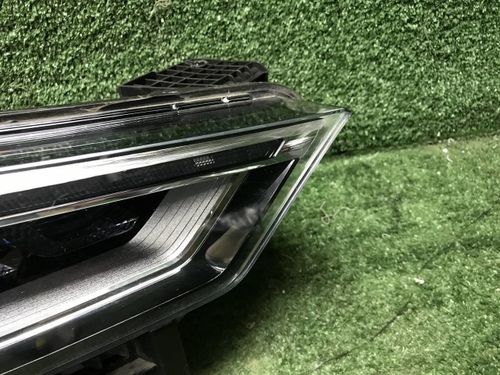Фара правая Hongqi HS5 (2019-н.в.) LED