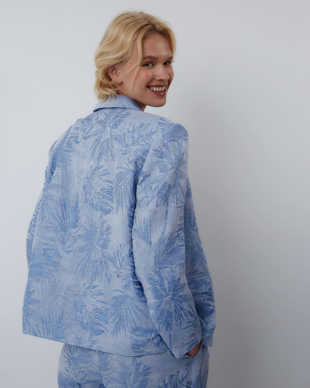 Жакет из смесового льна Брунелло Кучинелли голубой