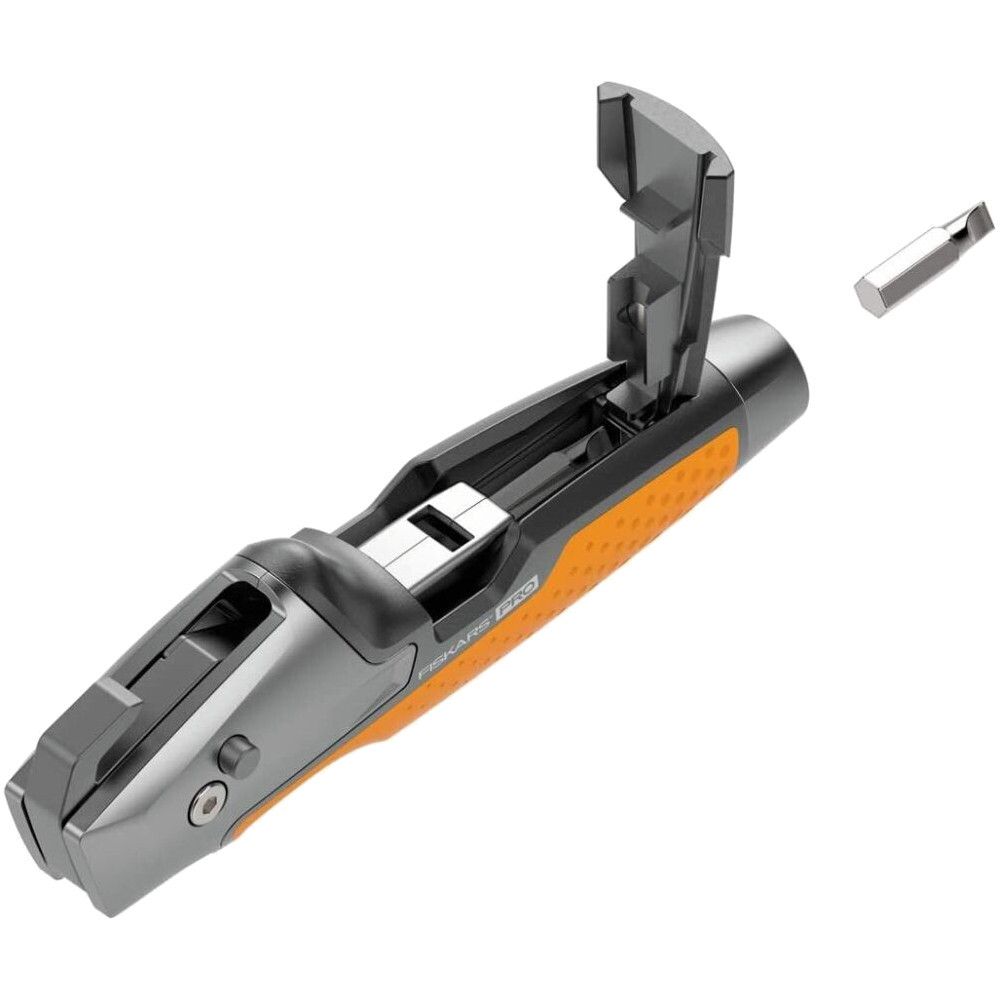 Нож со сменным лезвием Fiskars CarbonMax   1027225