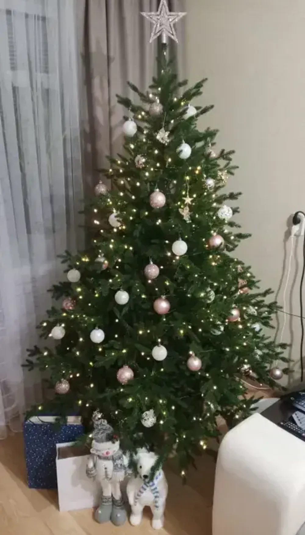 Ель искусственная «Вега» (Литая хвоя) 270 см / 2,7 м