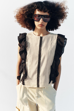 ZARA БЛУЗА В ПОЛОСКУ С ВОЛАНАМИ, ЧЕРНЫЙ/ЭКРЮ