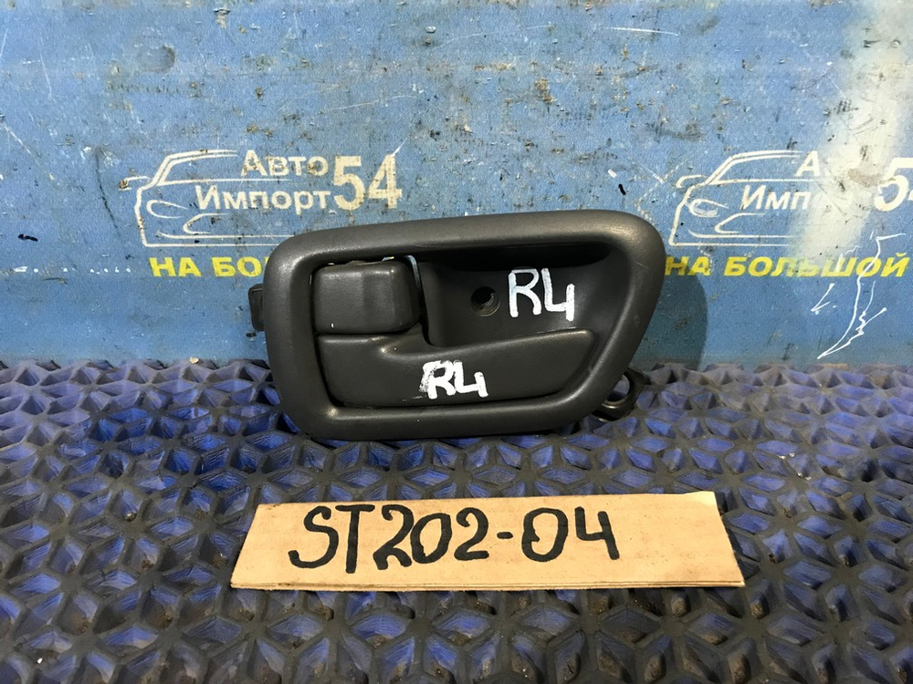 Ручка двери задней левой салонная TOYOTA CARINA ED 1994