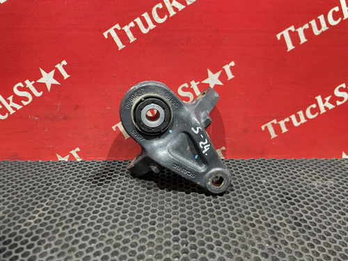 Кронштейн стойки стабилизатора 2021г