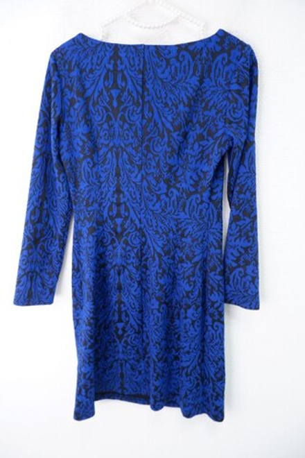 Платье элегантное 42 размер