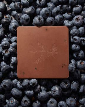 Шоколад "Черника и лаванда", 50гр