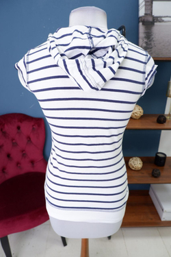 Кофта без рукавов 46 размер