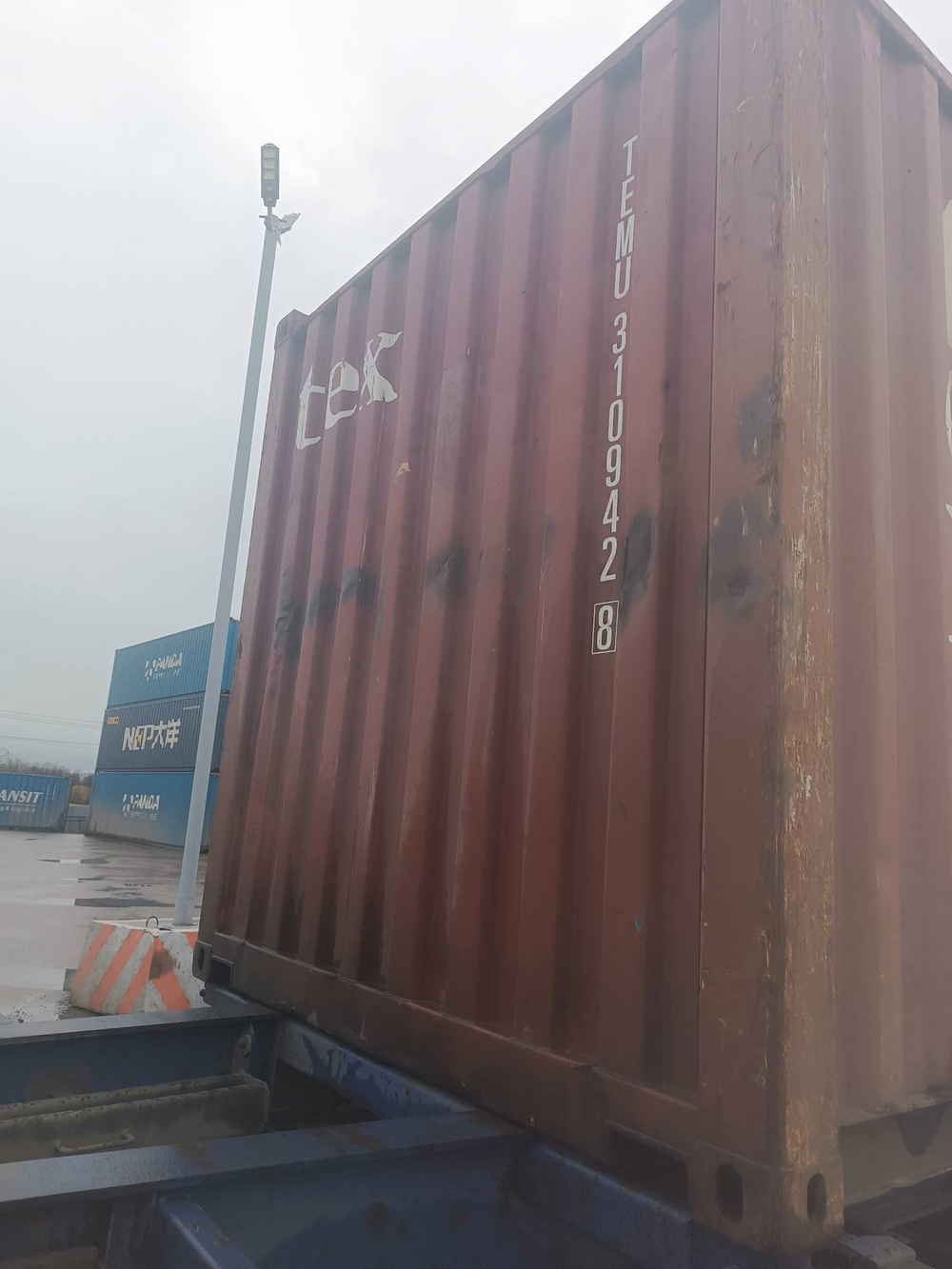 Контейнер 20 футов № TEMU3109428