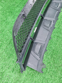 Решетка перед. бампера Mercedes GLC X253 15-19 AMG