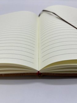 Блокнот с магнитной застежкой A5 96 листов капучино (462-2-xD07)