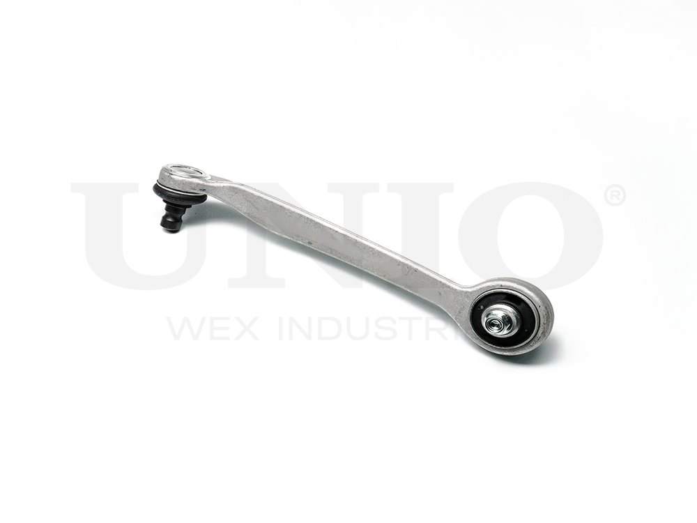 Рычаг подвески поперечный передний верхний левый UNIO SSP-40087