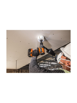 Ударная бесщеточная дрель-шуруповерт AEG BSB18BL2-0 18 В 4935481042