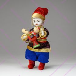 Интерьерная кукла Мальчик с игрушкой