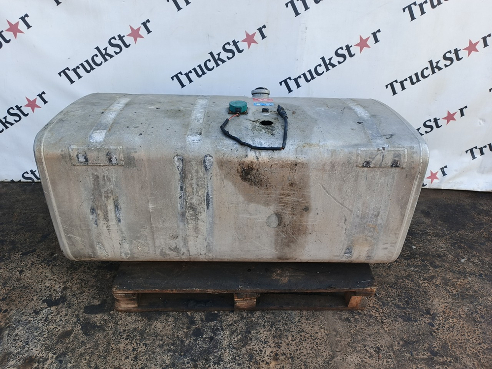 Бак топливный 600L