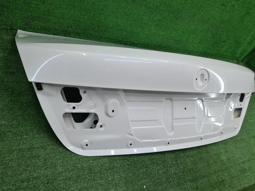 Крышка багажника BMW 7er F01 (2012-2015)