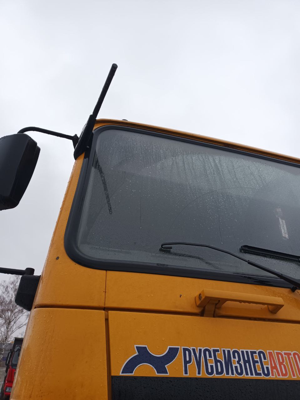 TIGARBO 6936* на шасси МАЗ 6516 8x4 Автобетоносмеситель 69367P (Дизельный, 11,6 л, 423 л.с., МТ)