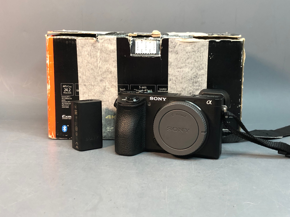 Sony A6500 73.761 Кадров