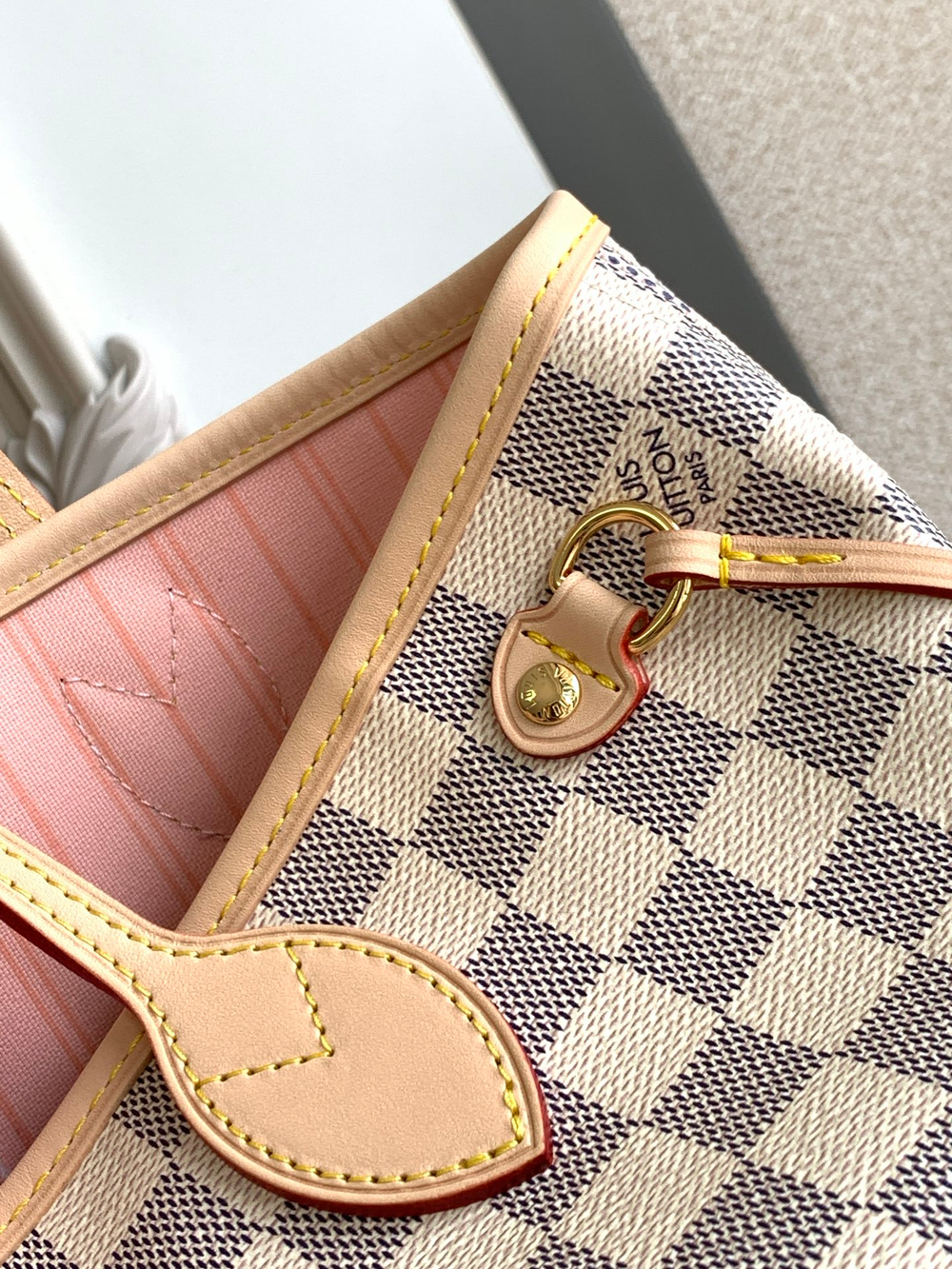 Louis Vuitton Neverfull PM