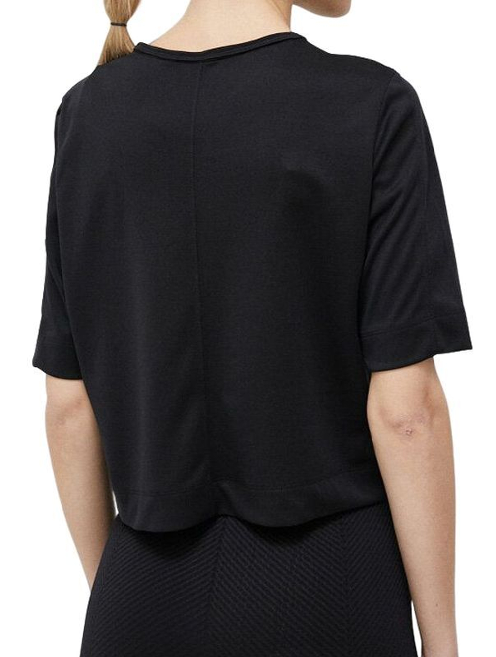Женская теннисная футболка Calvin Klein WO - SS T-shirt (Boxy) - black beauty