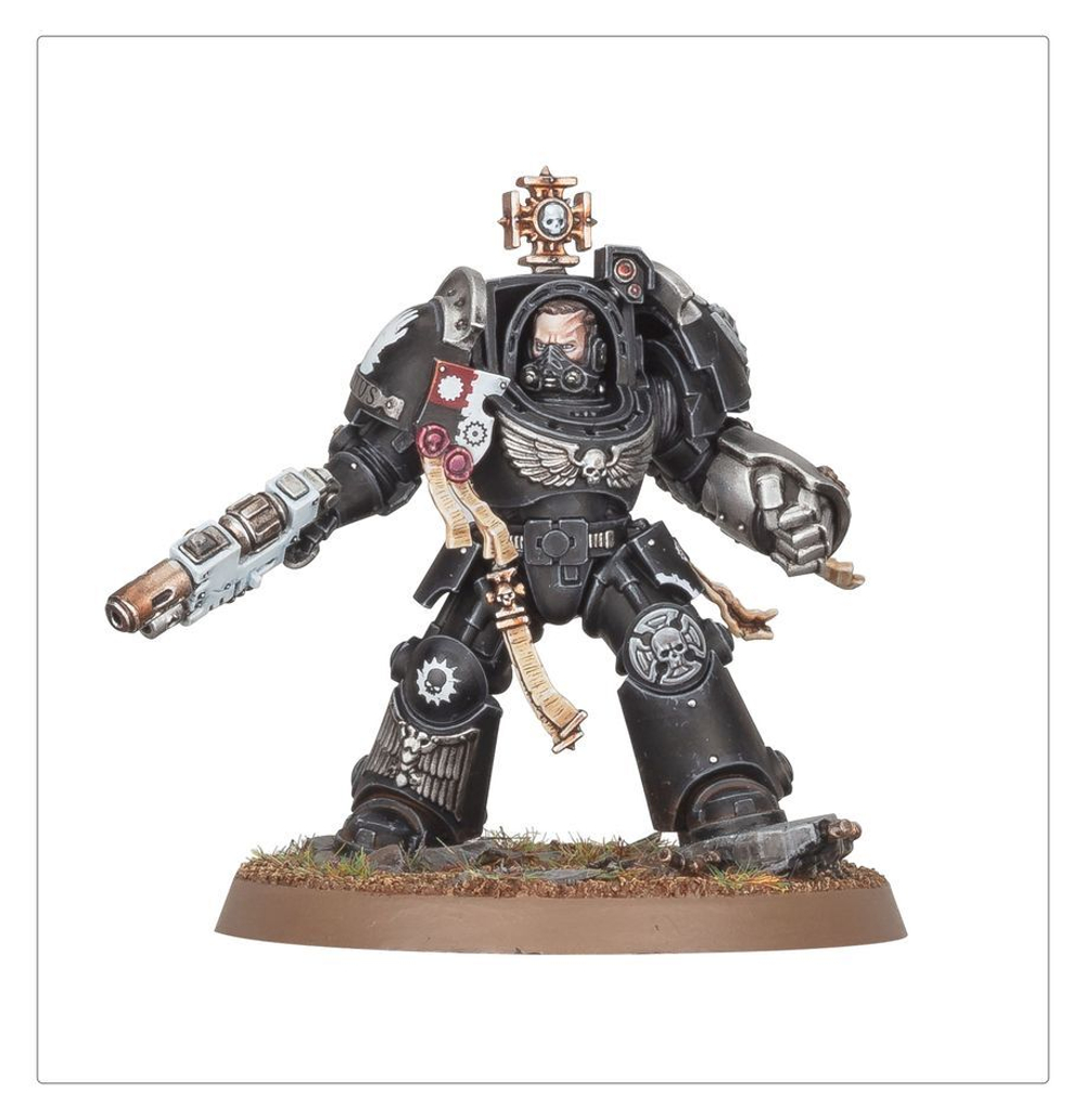 Space Marines Captain in Terminator Armour