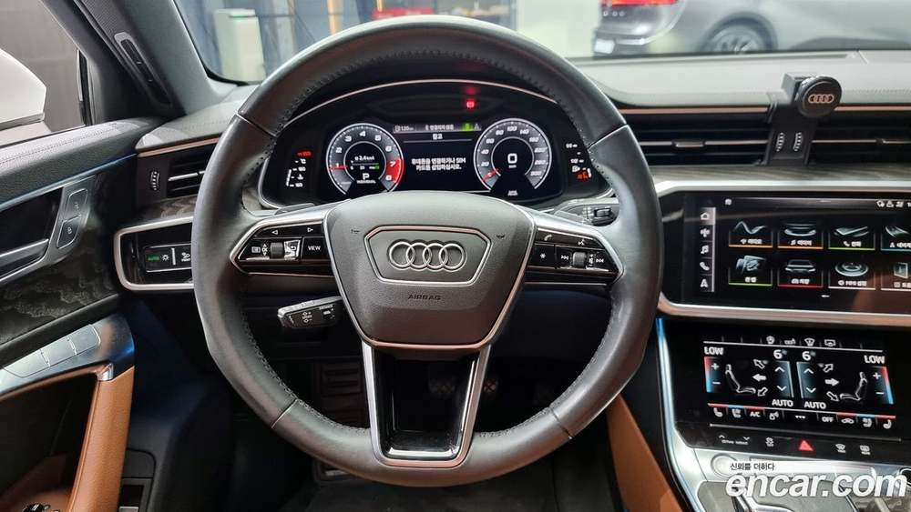 Audi A6 (C8) 45 TFSI Premium (07.2020)