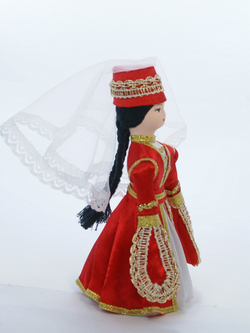 Кукла коллекционная в Кабардинском женском костюме