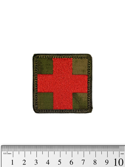 Шеврон Красный крест медика вышивка 5 см. Фон Мох