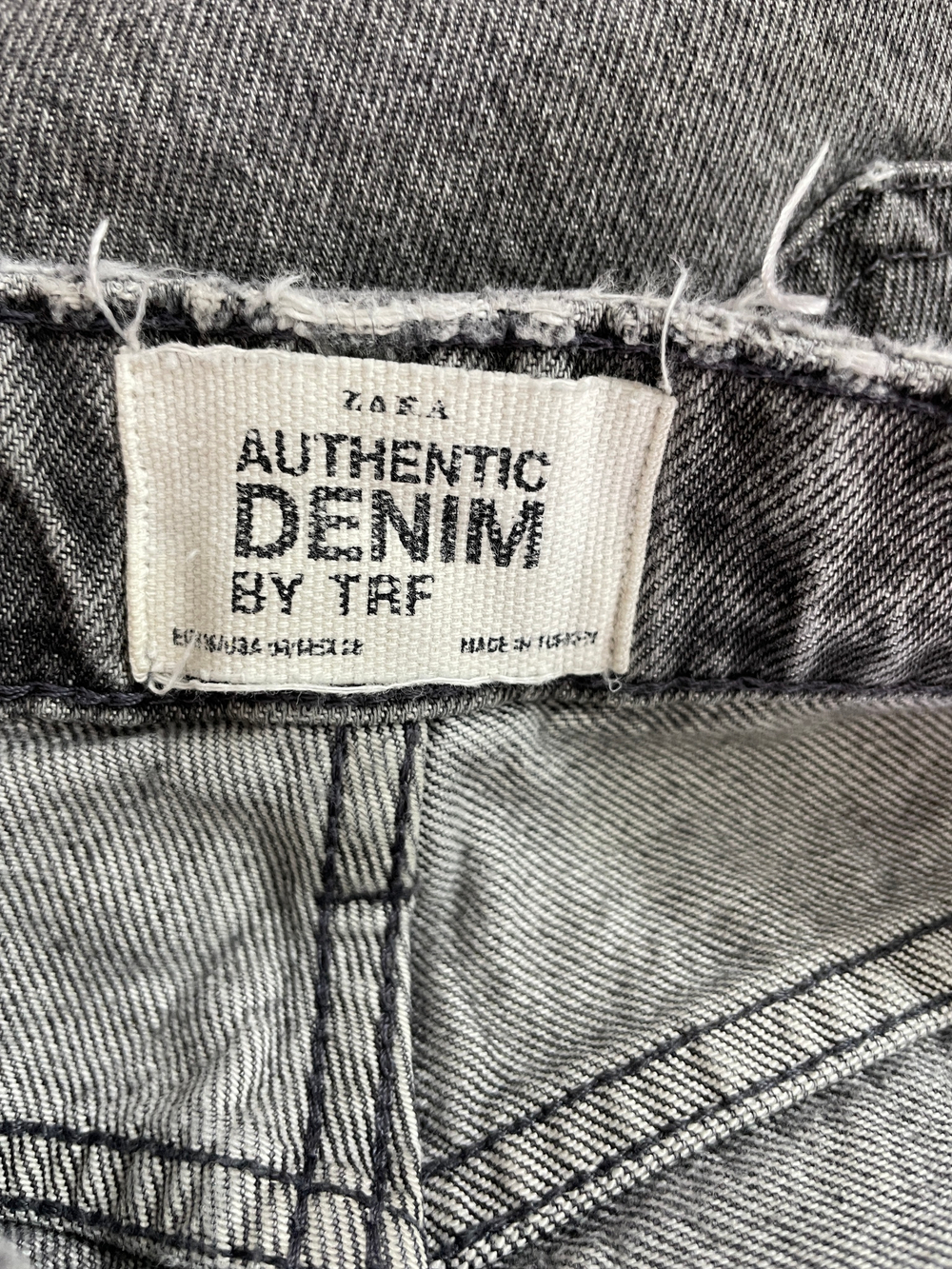 Джинсы Zara