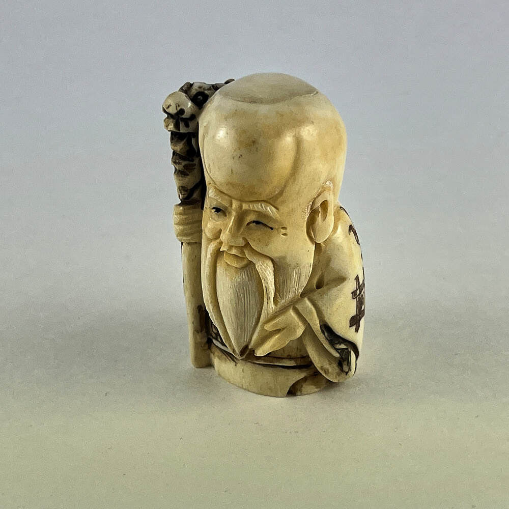 Статуэтка нэцкэ Шоу-Син с драконом