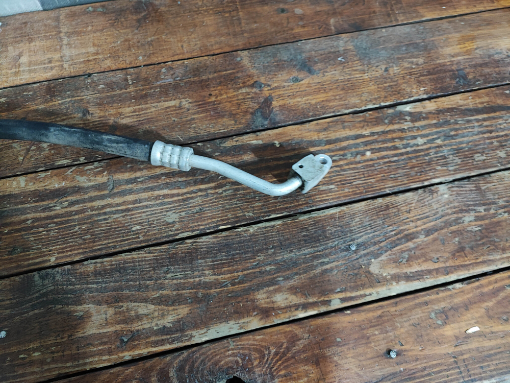 Трубка кондиционера Omoda C5 22-нв Б/У Оригинал 301001316AA