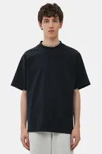 Футболка SHU свободная плотная черная