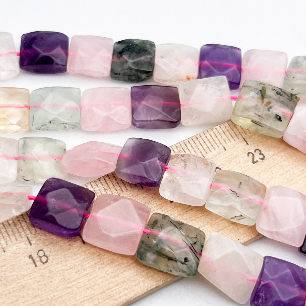 Натуральные камни микс бусины, размер около 9-10*8,5-11 мм, цена за 18 шт (1/2 нити)