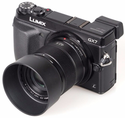 Объектив Panasonic 42.5mm f/1.7 G Aspherical Power O.I.S. (H-HS043E), черный