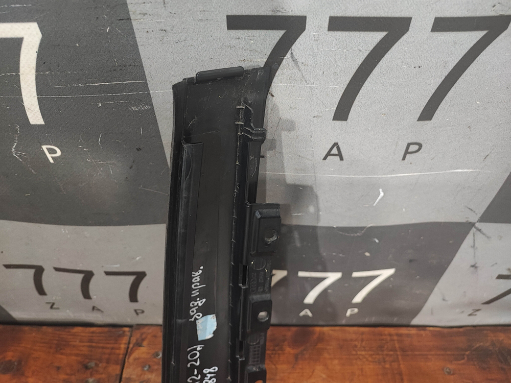 Накладка двери задней правой Audi A3 (8V) 12-20 Б/У Оригинал 8V4839902B