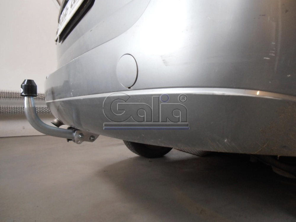 Фаркоп оцинкованный Galia F049A для Ford Focus I универсал 1998-2004(паспорт и сертификат в комплекте)(без электрики)