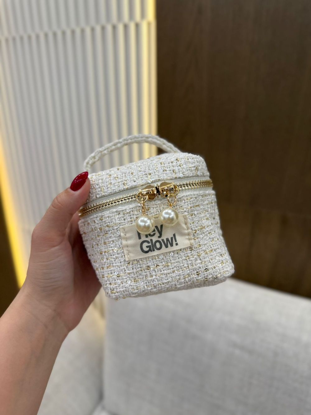 HEY GLOW косметичка твидовая в чёрно-белых тонах (мини)