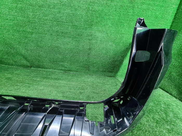 Бампер задний Toyota Land Cruiser 300 (2021-н.в.)