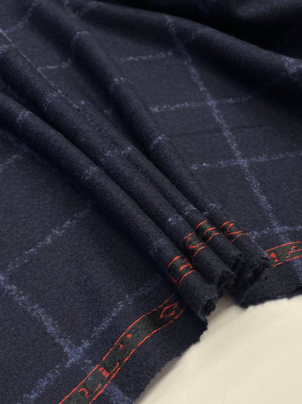 Кашемир с шелком костюмно-плательный Drago темно-синий в клетку