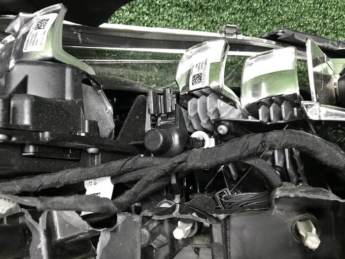 Битая Фара левая Volvo XC60 2 (2021-н.в.) LED