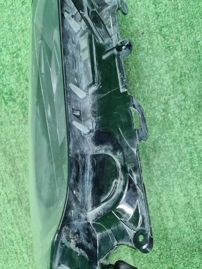 Стекло фары правое Lexus NX 1 (2017-2021)