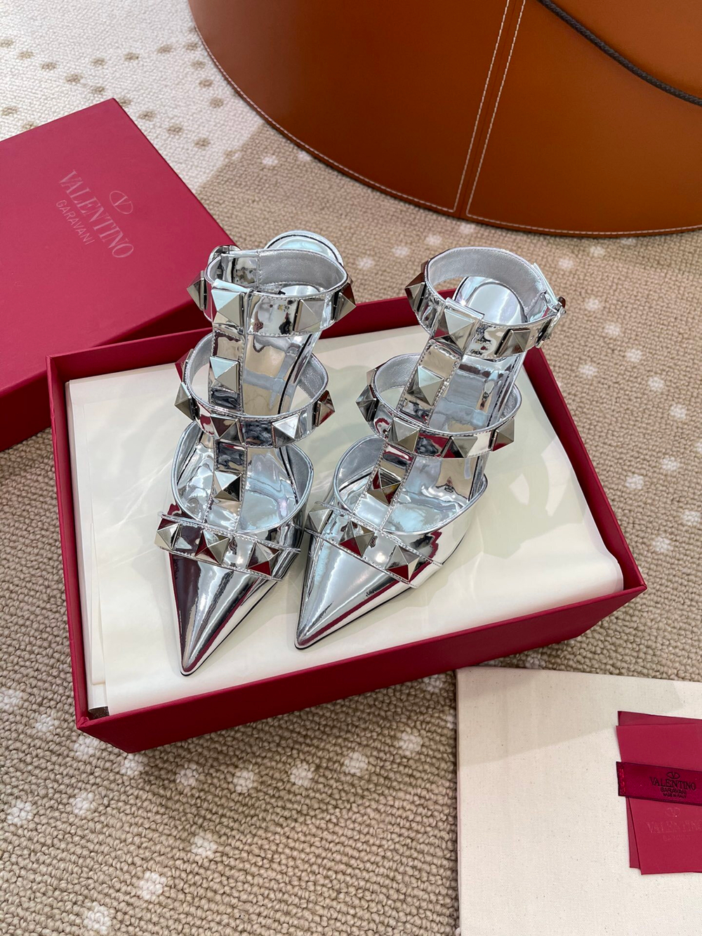 Valentino Garavani Roman Stud 8.5 cm