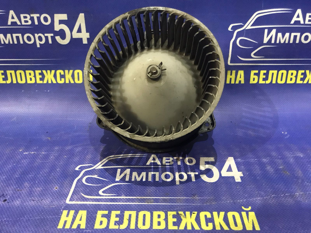 Моторчик печки TOYOTA CERES 1992