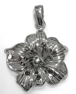 Ювелирная подвеска из серебра